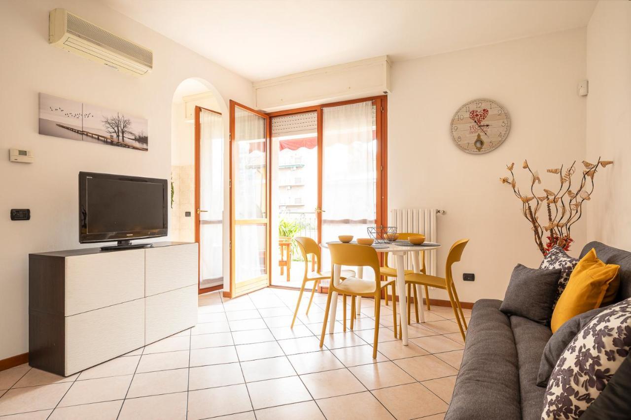 Casty Sweet Home - Parcheggio Privato Gratuito Milánó Kültér fotó