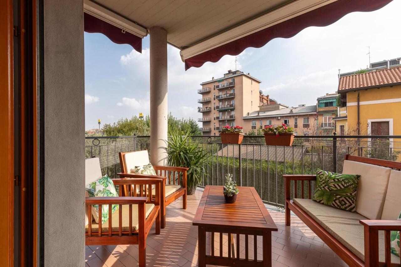 Casty Sweet Home - Parcheggio Privato Gratuito Milánó Kültér fotó